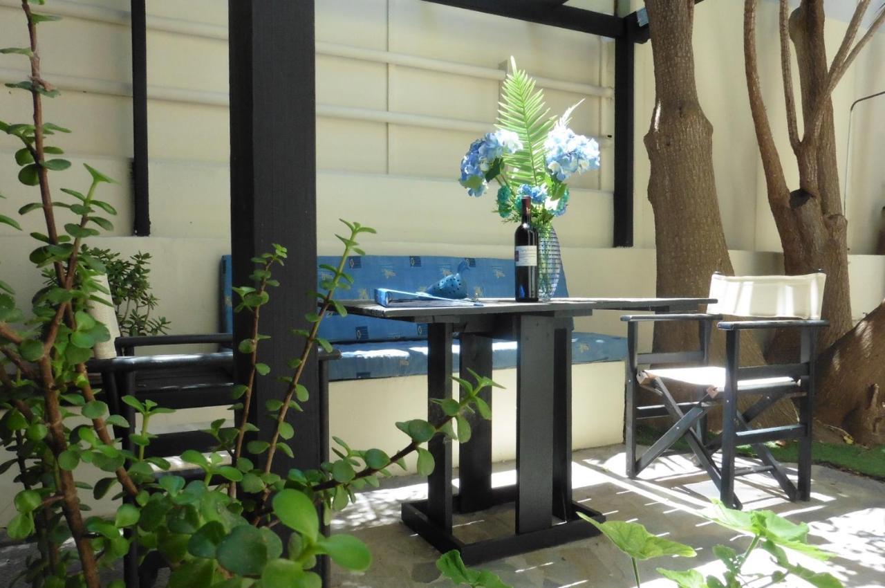 Julies Apartments Kokkini Hani Екстериор снимка