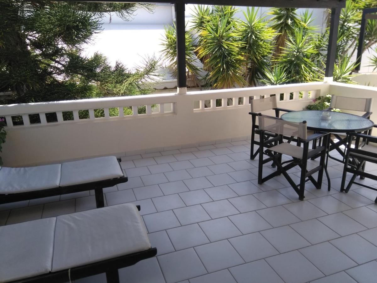 Julies Apartments Kokkini Hani Екстериор снимка