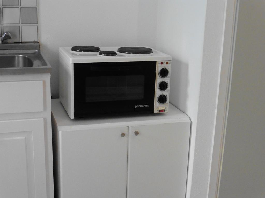 Julies Apartments Kokkini Hani Екстериор снимка